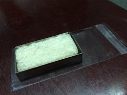 Túi Dán Yến Chữ Nhật:Túi dán yến khuôn chữ nhật để xuất khẩu đi nước ngoài.